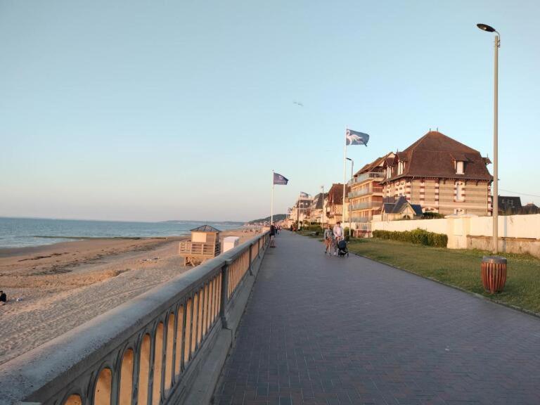 Appartamento T2 Refait A Neuf Cabourg Esterno foto